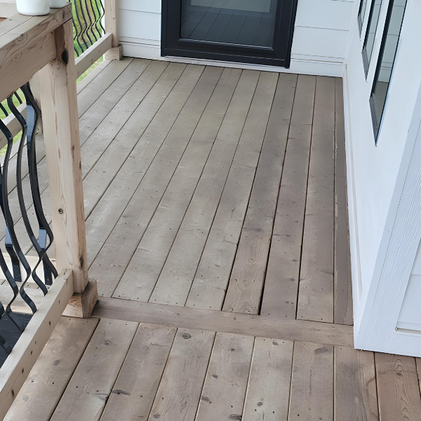 IntExPros Des Moines Contractors Deck before