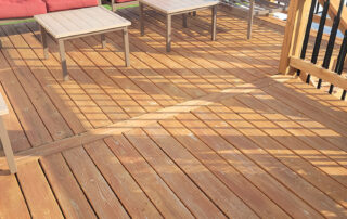 IntEx Pros Des Moines Iowa Contractors Deck Restoration and Cleaning and Stain