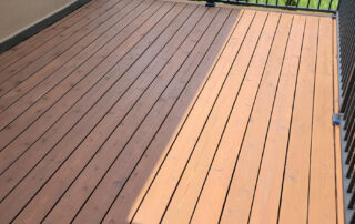 IntEx Pros Des Moines Iowa Contractors Deck Restoration and Cleaning and Stain